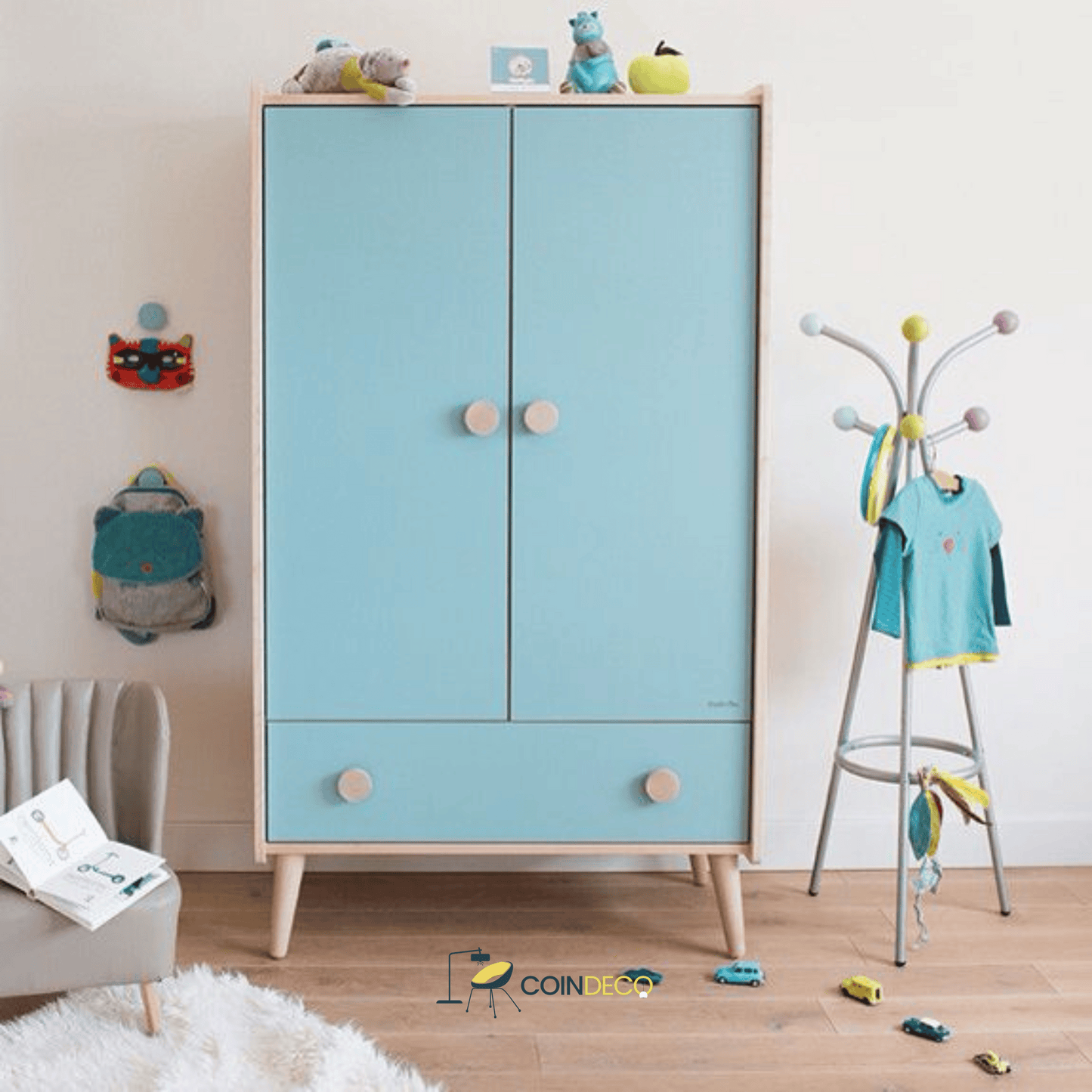 خزانة ملابس أطفال ببابين ودرجين – تصميم عصري بألوان ناعمة